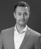 Mike Nikolov